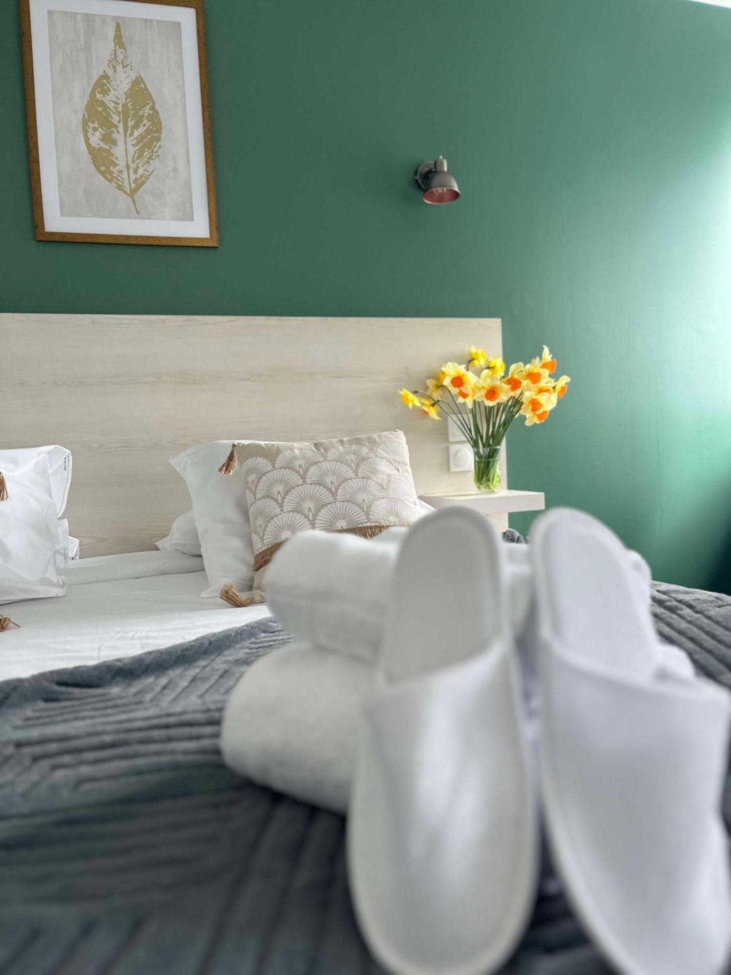 Brit Du Dauphin Hotel 3*